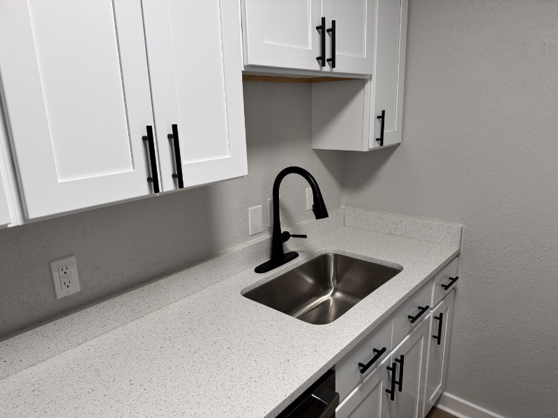 Virginia Beach Apartment: 5130 Dandy Court