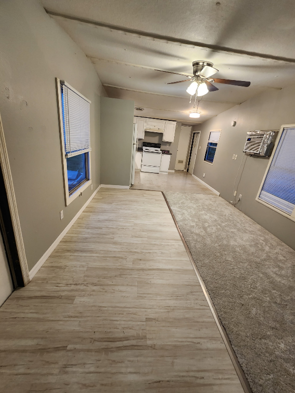 Auberndale House: 219 Dairy Rd