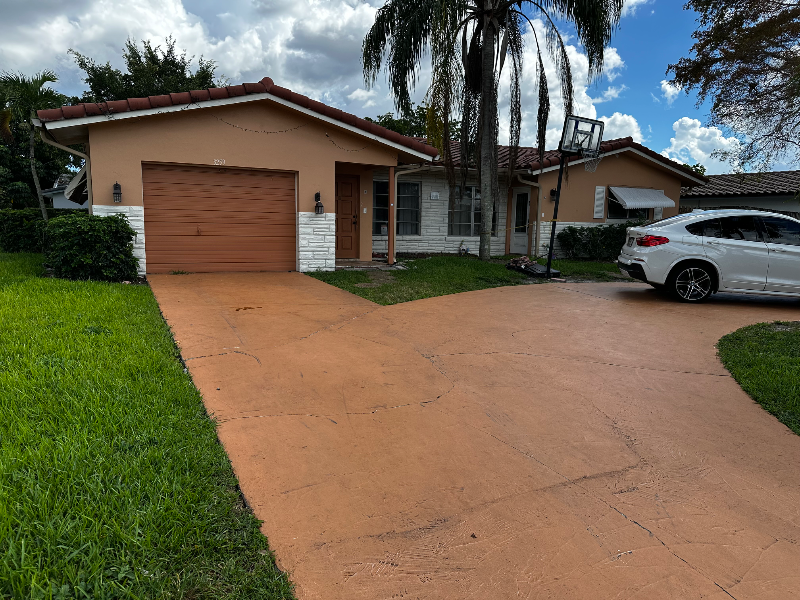 Coral springs House: 3259 NW 118th Ln,