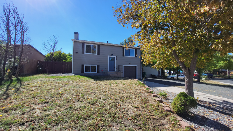 Colorado Springs House: 3330 Foxridge Drive