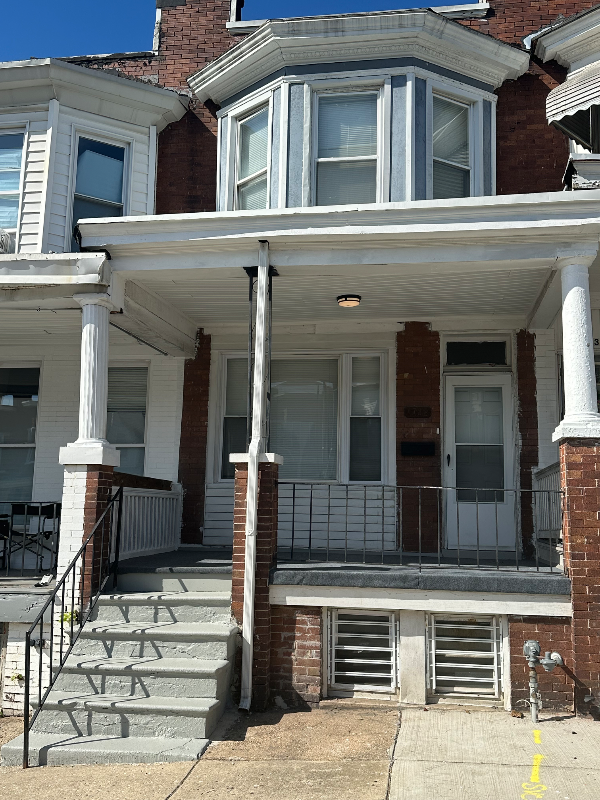 Baltimore Townhome: 1732 N Pulaski st