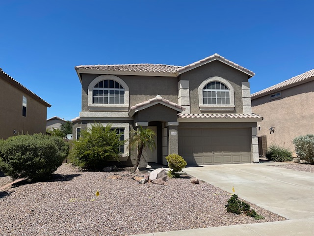 Gilbert House: 2528 E Sheffield Ave