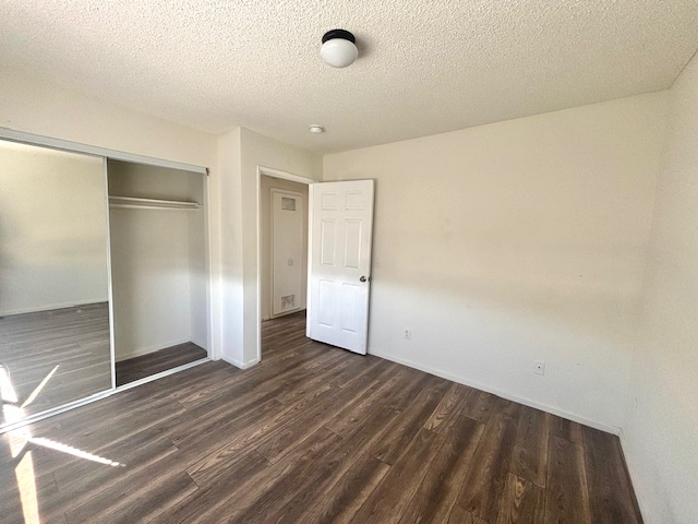 Los Angeles Apartment: 974 Figueroa Terrace