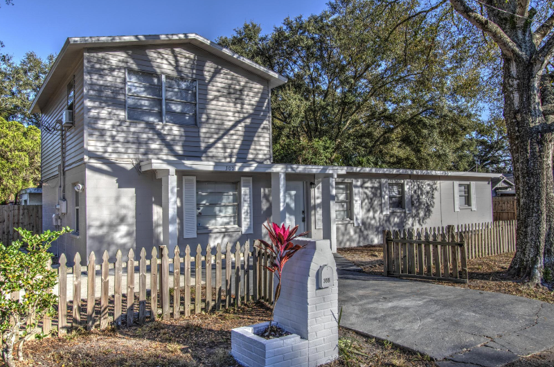 Tampa House: 3001 East 27th Avenue