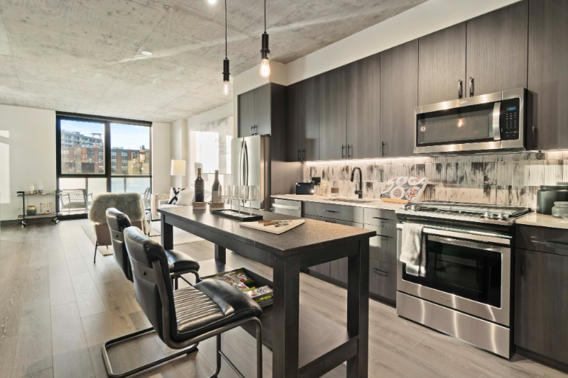 Chicago Condo: 160 N. Ada