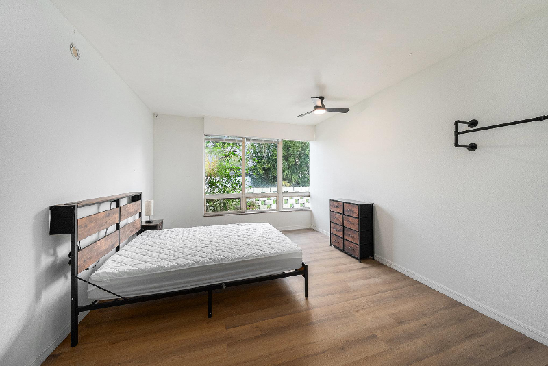 Tampa House: 3720 North 36th Street