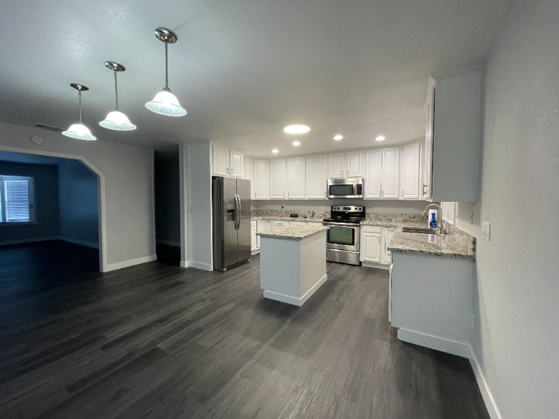 Orangevale House: 8907 Amerigo Ave