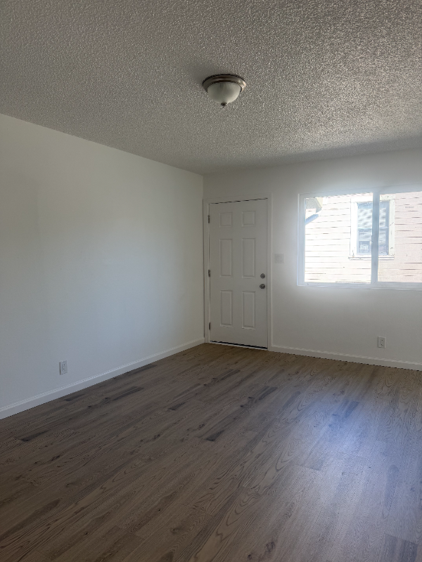 Oakland Multiplex: 9719 Cherry Street, #1