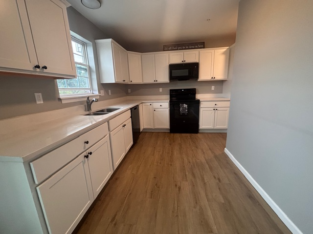 Lancaster Townhome: 233 Bethel Dr