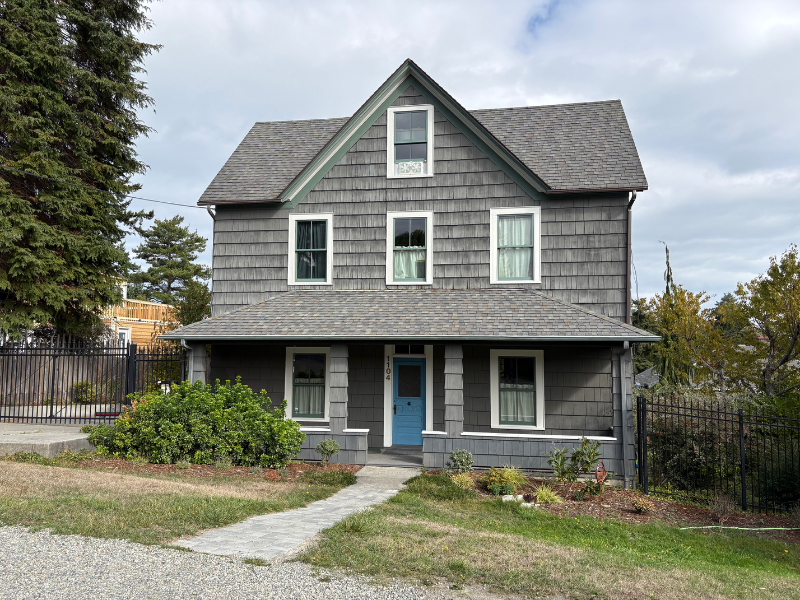 Port Townsend House: 1104 Madison St