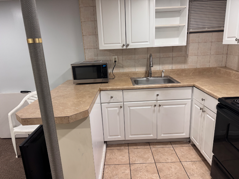 South Jamaica Apartment: 180 street 11435