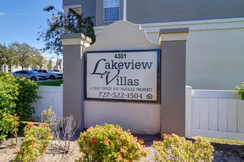 St Petersburg Apartment: 4301 28th ST N