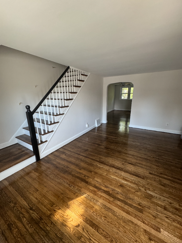Chester Townhome: 304 W 22nd Street
