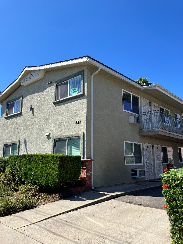 El Cajon Apartment: 728 S Magnolia Ave