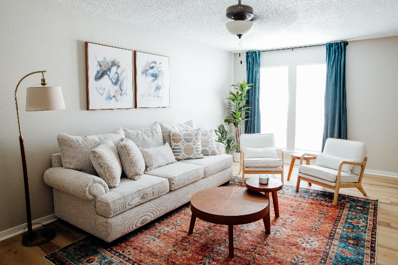 Mobile Townhome: 912 Dickenson Ave