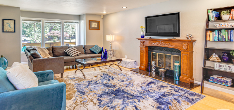 MAPLE VALLEY House: 22813 276 TH AVE SE