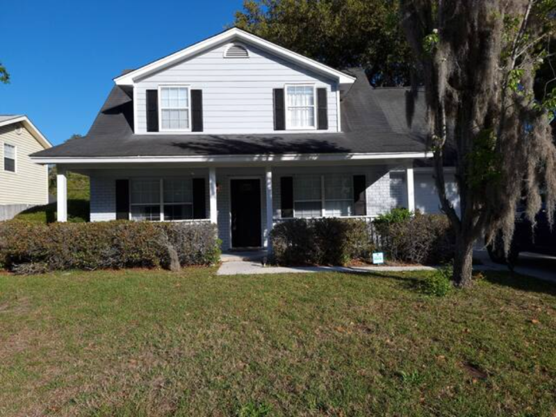 Savannah House: 140 Penn Station