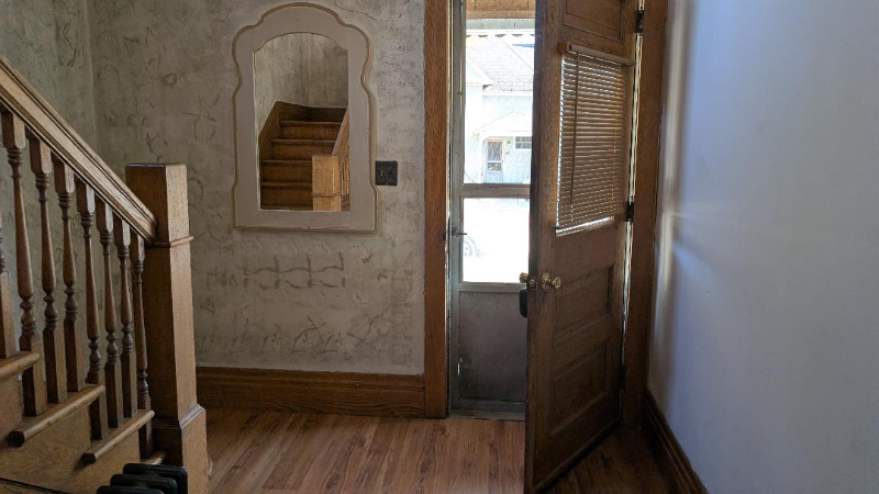 Saginaw Multiplex: 1021 Ames