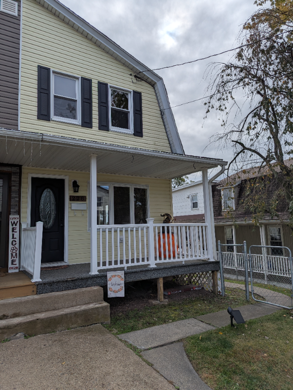 Mount Carmel Townhome: 228 N School Street