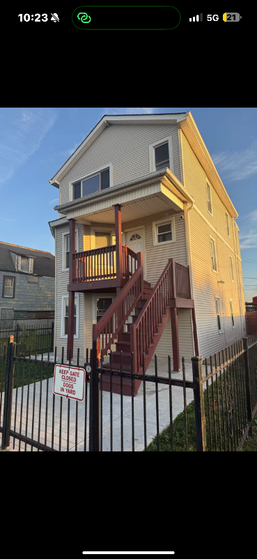 Chicgo Apartment: 5113 W Lexington street