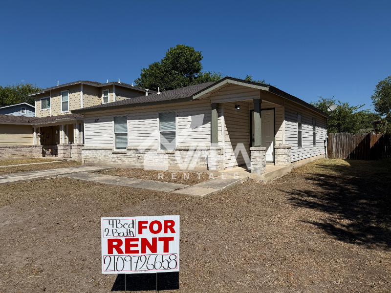 San Antonio House: 10311 Shady Mdws