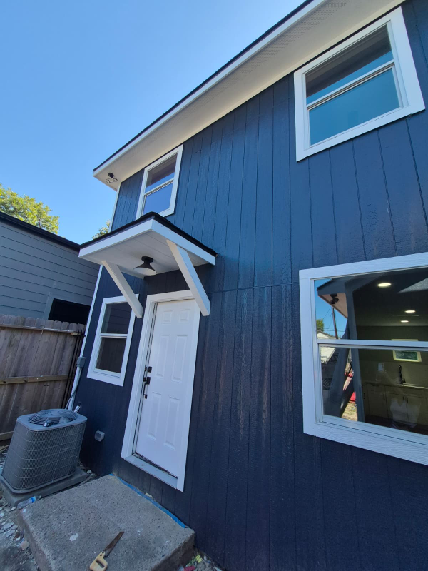 Houston Multiplex: 3268 Holman St