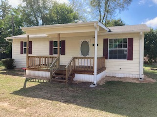 Texarkana House: 723 W. 39th Street