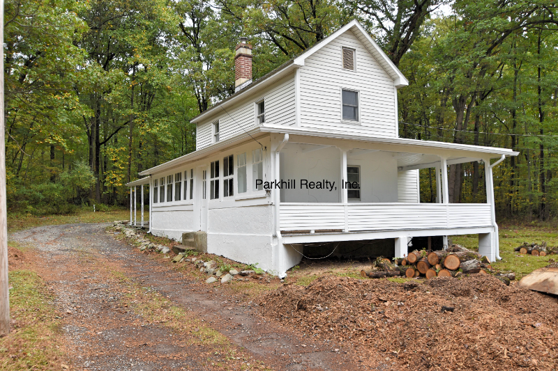 Wind Gap House: 308 Wood Street