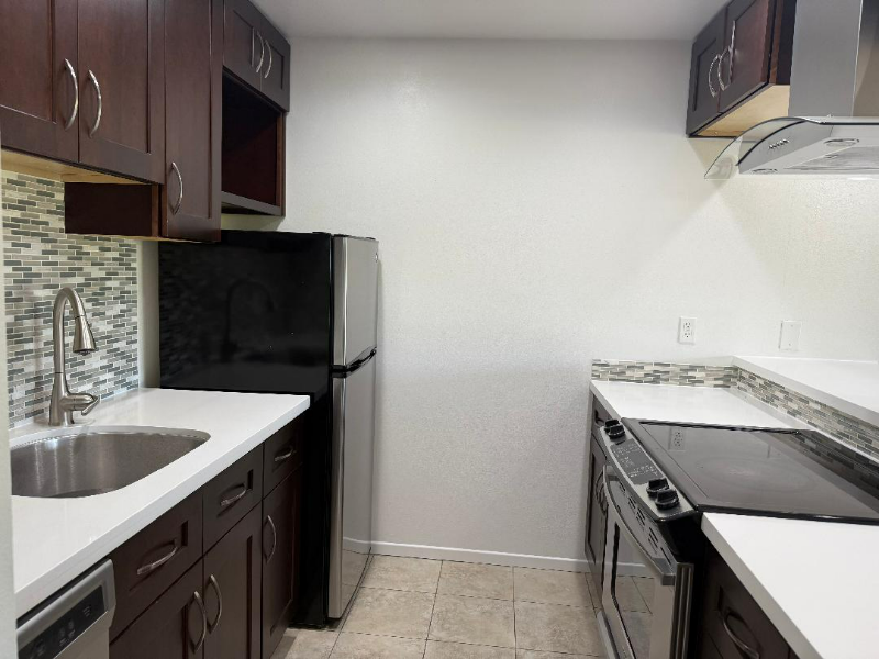 Palm Desert Condo: 77805 California Dr