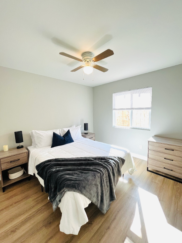 San Diego House: 3410 Chamoune Ave