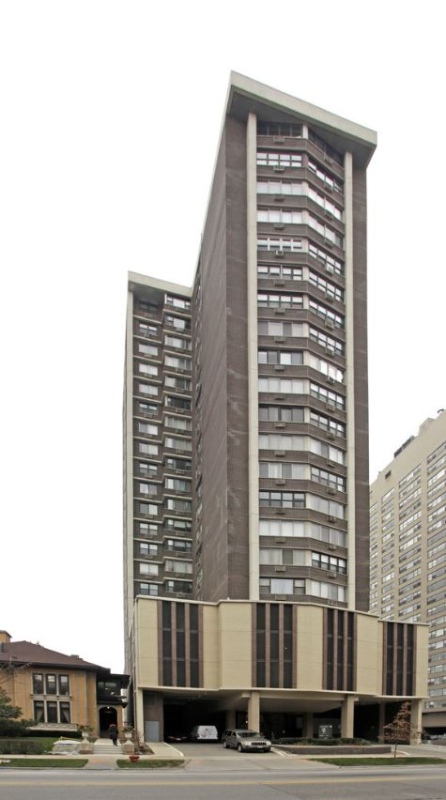 Chicago Apartment: 6325 N Sheridan Rd