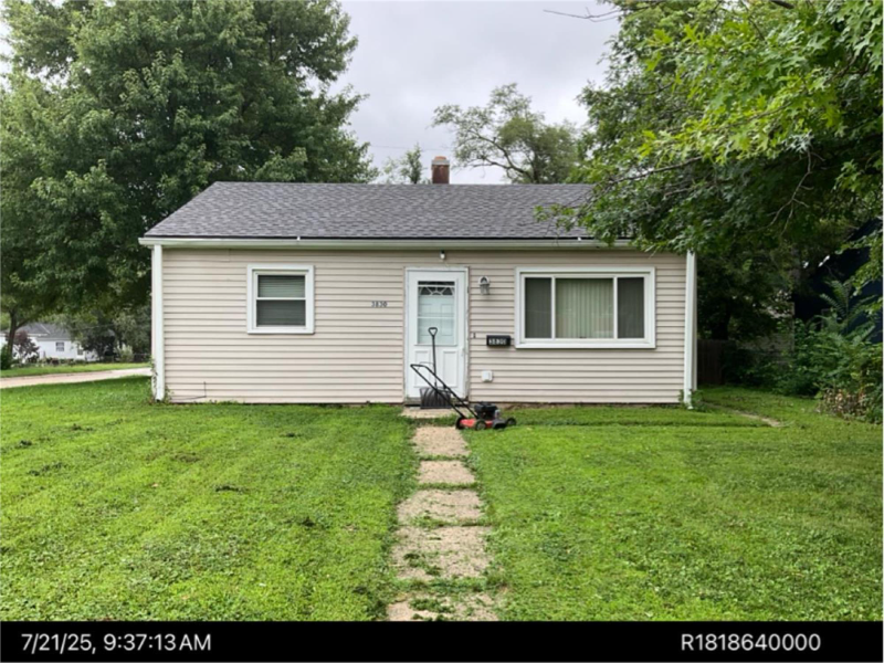 Omaha House: 3830 Blondo