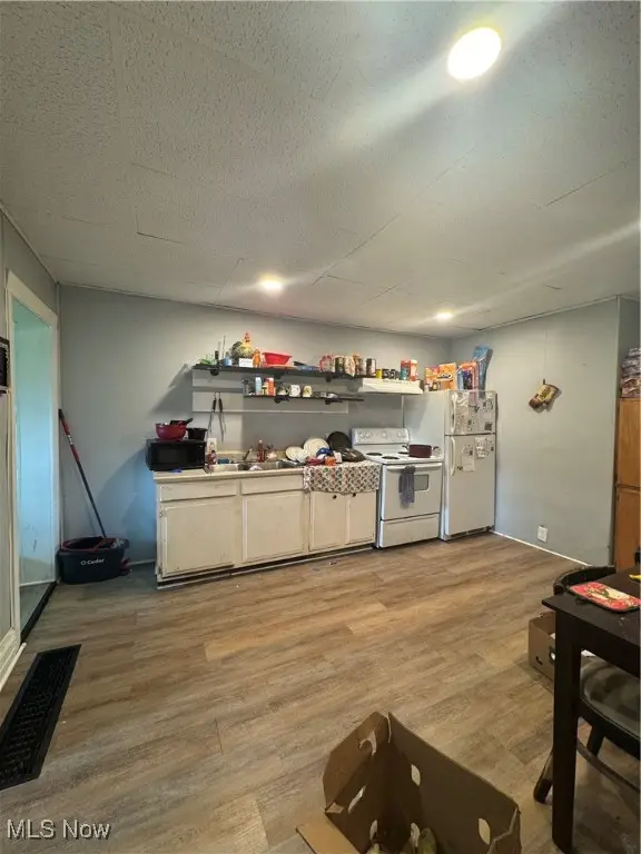 coshocton Multiplex: 722 john street