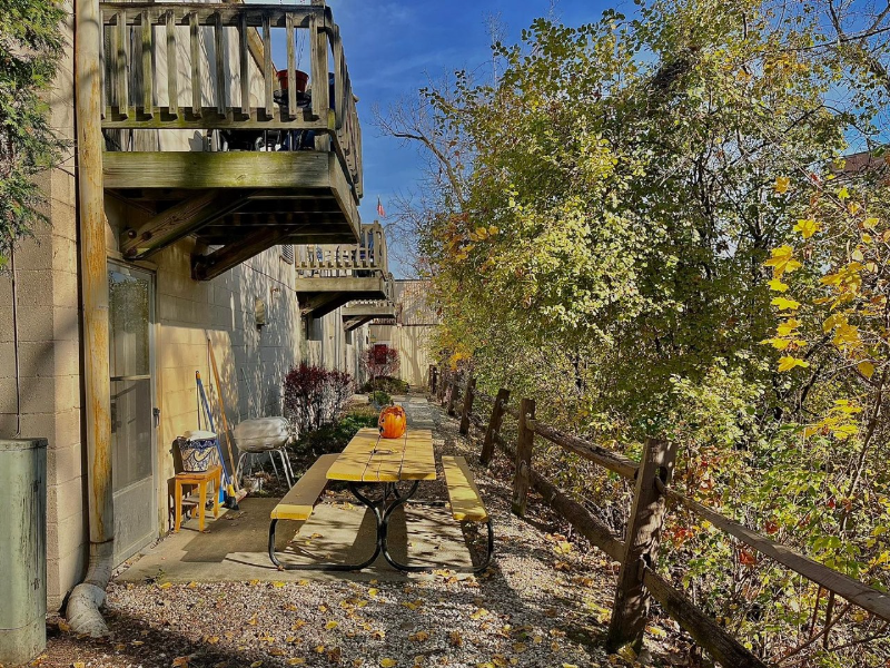 Toledo Apartment: 111 South Summit Street