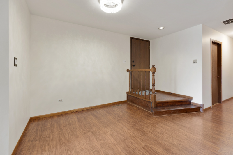 Roselle Condo: 811 cross creek court