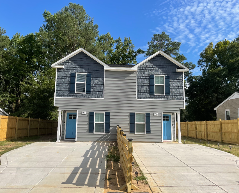 Fayetteville Townhome: 935 Fleetwood Dr