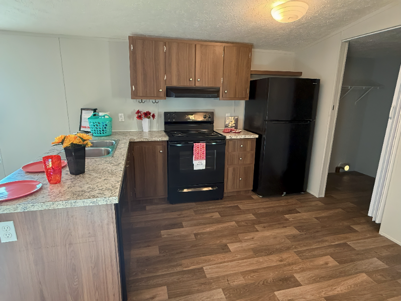 Columbia House: 4410 Brown Station Rd