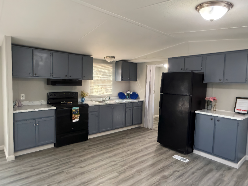 Columbia House: 4916 Brown Station Rd