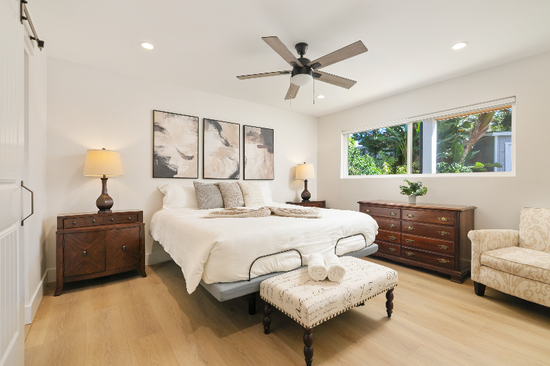 Encinitas Townhome: 1123 Balour Dr