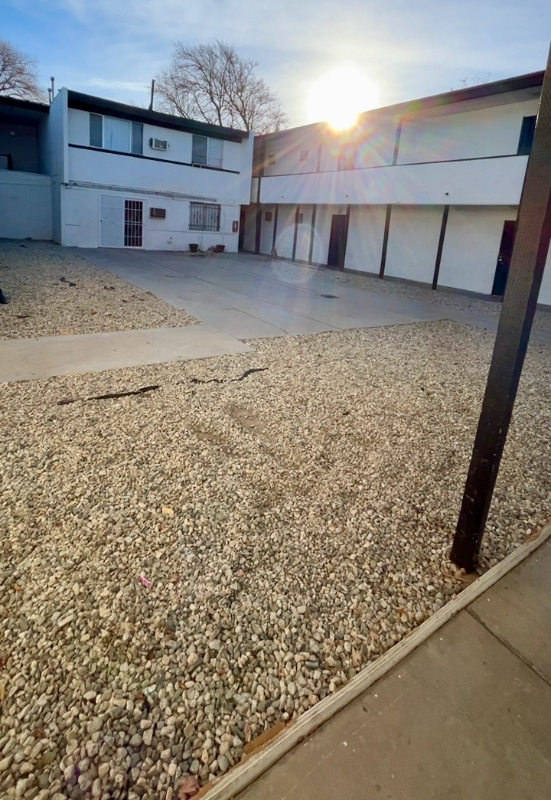 LANCASTER Multiplex: 311 W LANCASTER BLVD