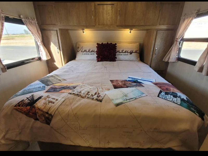 Vista Other: 315 Osborne Street