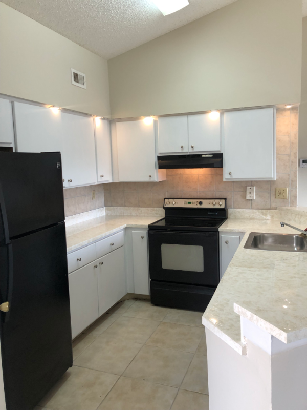 Fort Lauderdale Condo: 2550 S.W.18th terrace