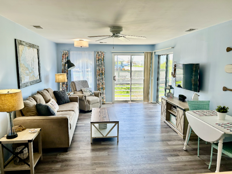 Port Clinton Condo: 356 Clinton Reef Drive