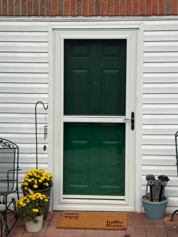 Castalian Springs Multiplex: 754 Greenfield Lane