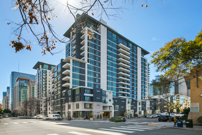 san diego Condo: 425 w beech st