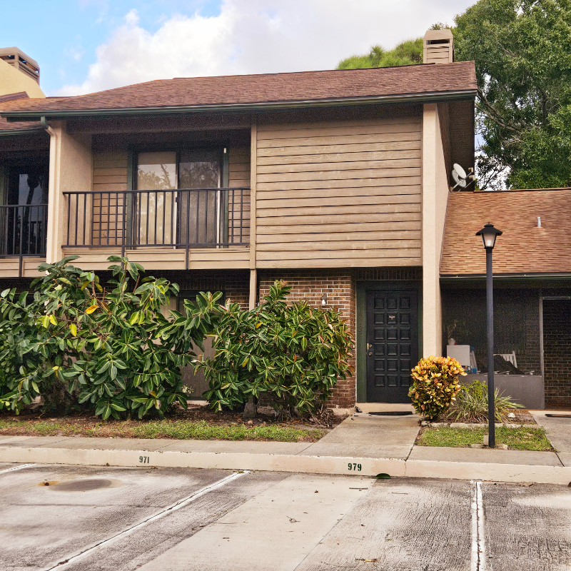 Sarasota Townhome: 979 Sunridge Dr.