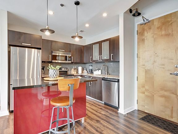 nashville Apartment: 600 12th Ave S