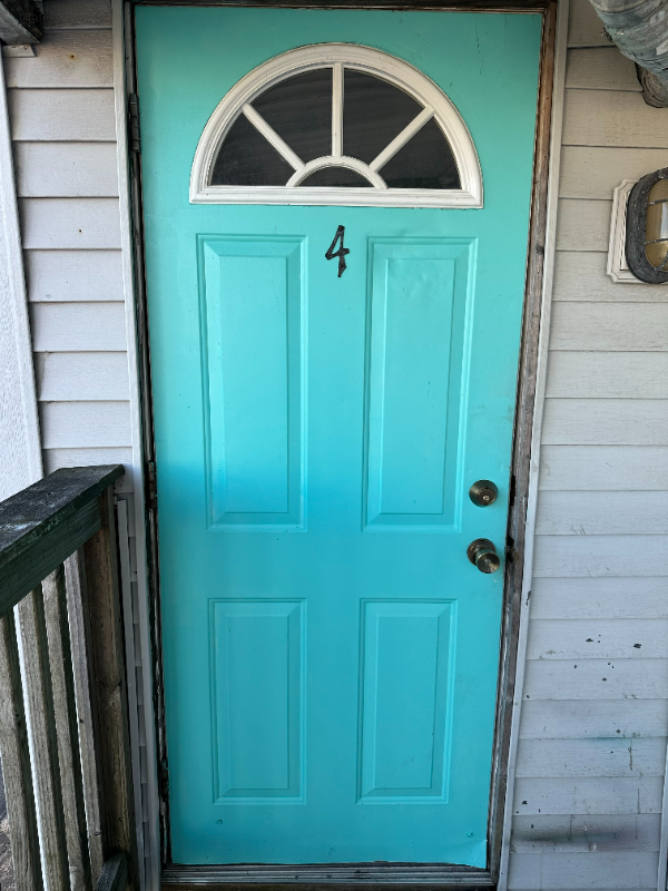 Hampton Apartment: 21 M Street