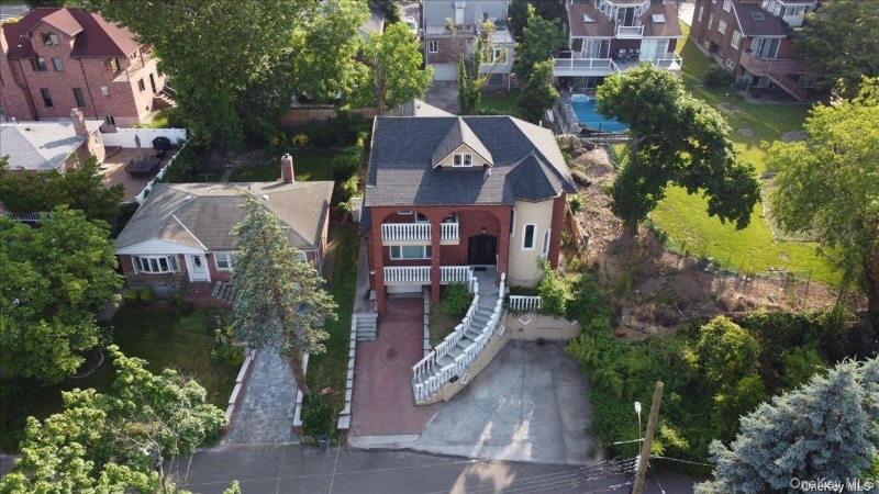 Bayside House: 35-19 223rd Street