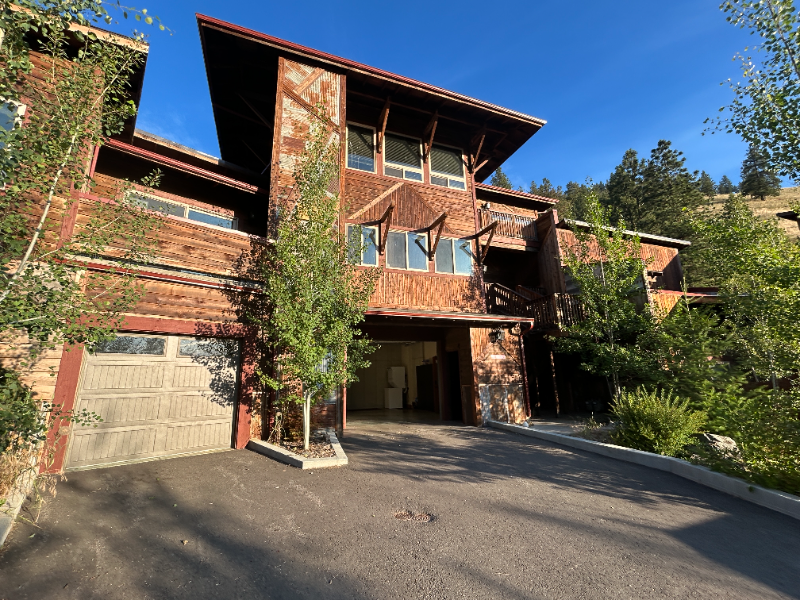 East Missoula Multiplex: 751 SunPillar